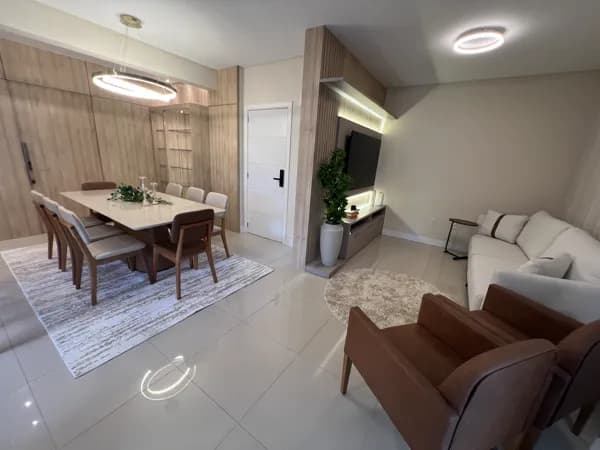 APART. FINAMENTE MOBILIADO, 3 SUITES PROXIMO AO MAR, MEIA PRAIA/ ITAPEMA-SC