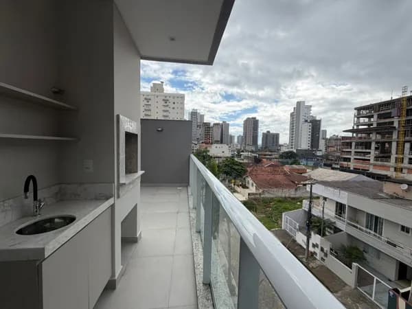 APARTAMENTO 3 SUITES COM JACUZZI PRIVATIVA , 2 VG GARAGEM M0BILIADO E DECORADO PROXIMO DO MAR EM PEREQUE/PORTO BELO