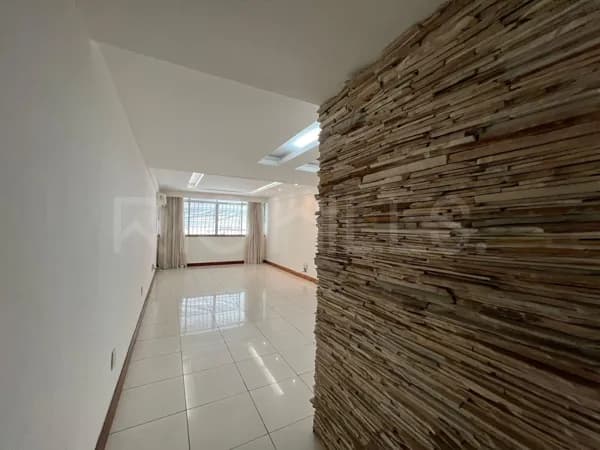 Apartamento de 3 quartos à venda no Edifício Alexandre, com 100m², em Icaraí, Niterói/RJ