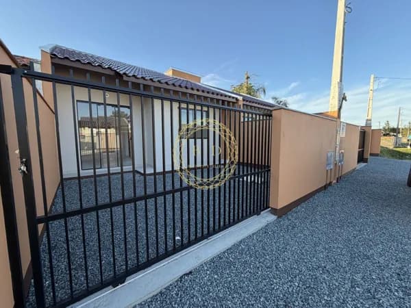 Casa com dois dormitórios a venda - Barra Velha/SC