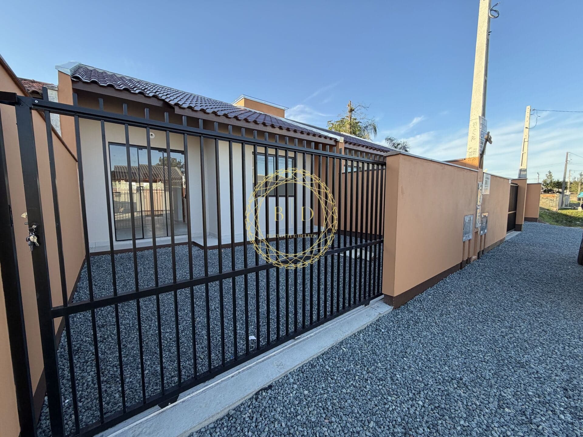 Casa com dois dormitórios a venda - Barra Velha/SC