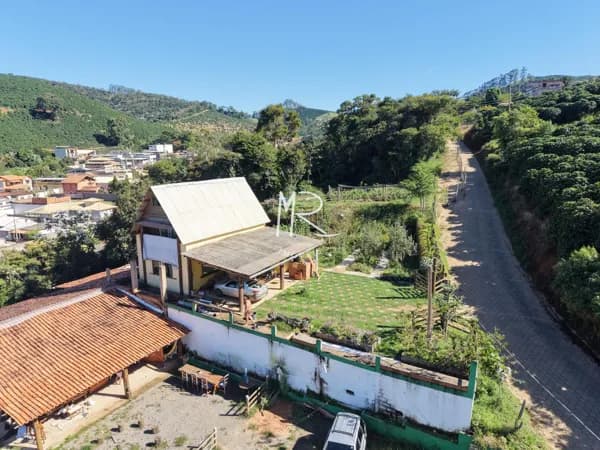 Casa em Caparaó - Área Rural