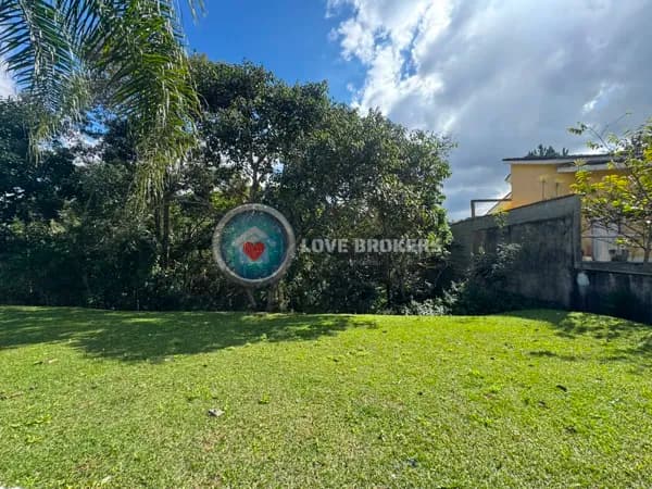 Terreno à Venda no Condomínio Arujá Hills III – 493 m² | R$ 750.000,00