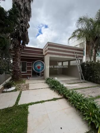 Casa Alto Padrão à venda no Condomínio Aruã Brisas
