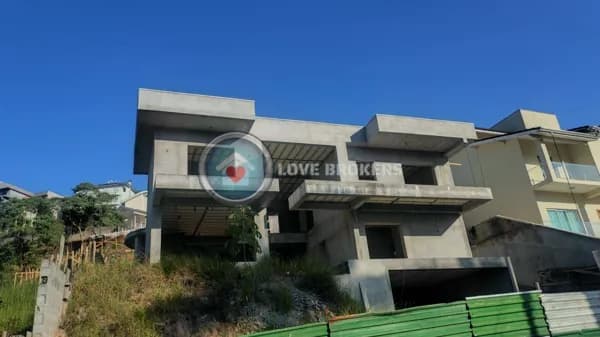 Casa à venda no Condomínio Arujá Hills III - Arujá/SP