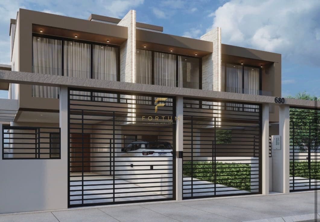 Sobrado em excelente localização na praia dos Ingleses, com 140,39 m² de área construída localizado aproximadamente 3,5km da praia, R$899.000,00