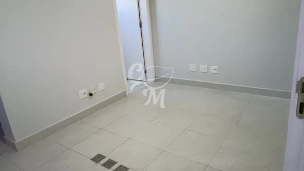 Sala comercial térrea com excelente localização em Jundiaí