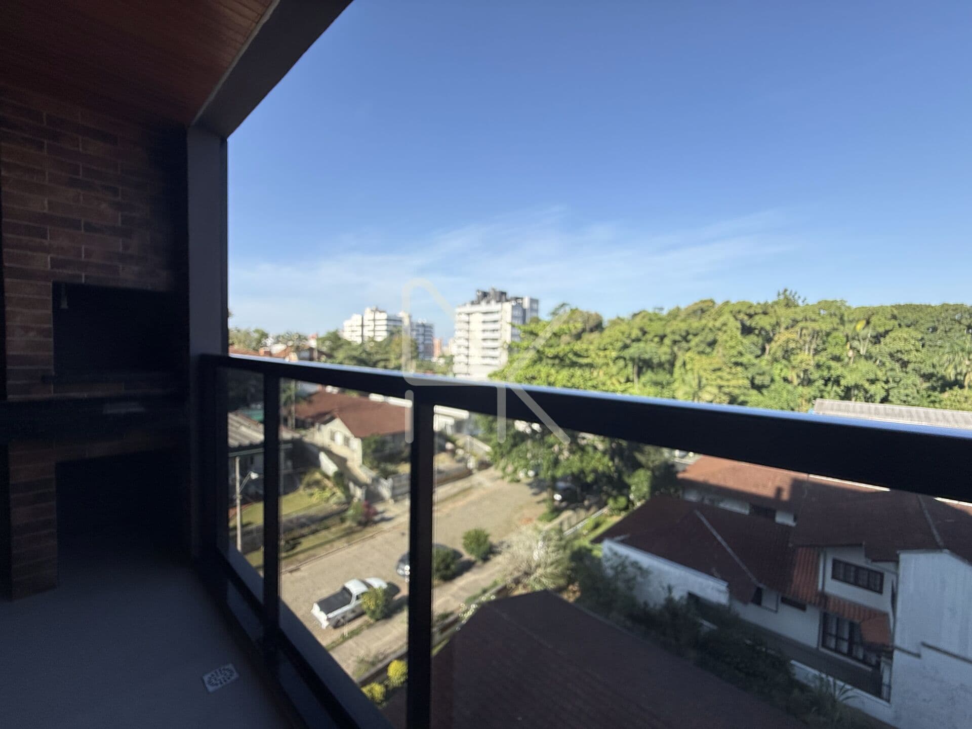 Apartamento novo com 80 m² privativos, 2 suítes, 1 vaga e sacada com churrasqueira no Anita Garibaldi | Última unidade