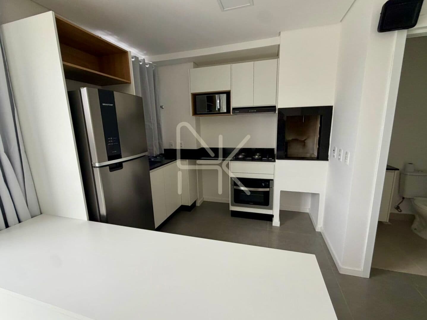 Studio semi-mobiliado em empreendimento moderno no Anita Garibaldi | Joinville