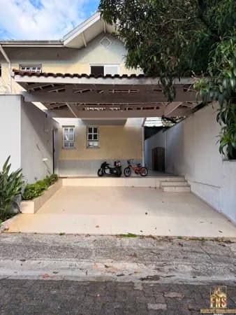 ✨ Seu Novo Lar na Melhor Localização da Granja Viana! ✨