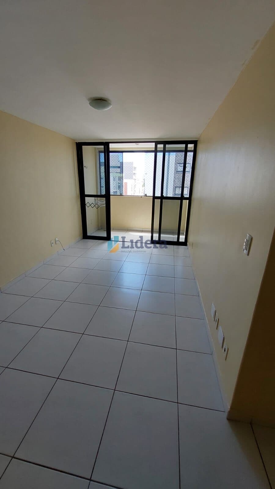 Apto para alugar - 3 Quartos - 1 Suíte - 80m² - Jardim São Paulo, João Pessoa/PB