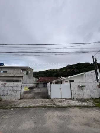 Casa em Matinhos - Centro