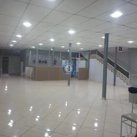 Galpão Comercial noTaboão da Serra