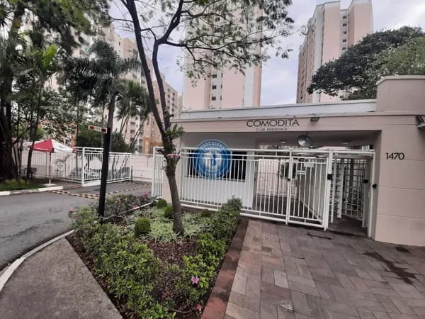 Apartamento na Vila das Belezas - São Paulo - SP.