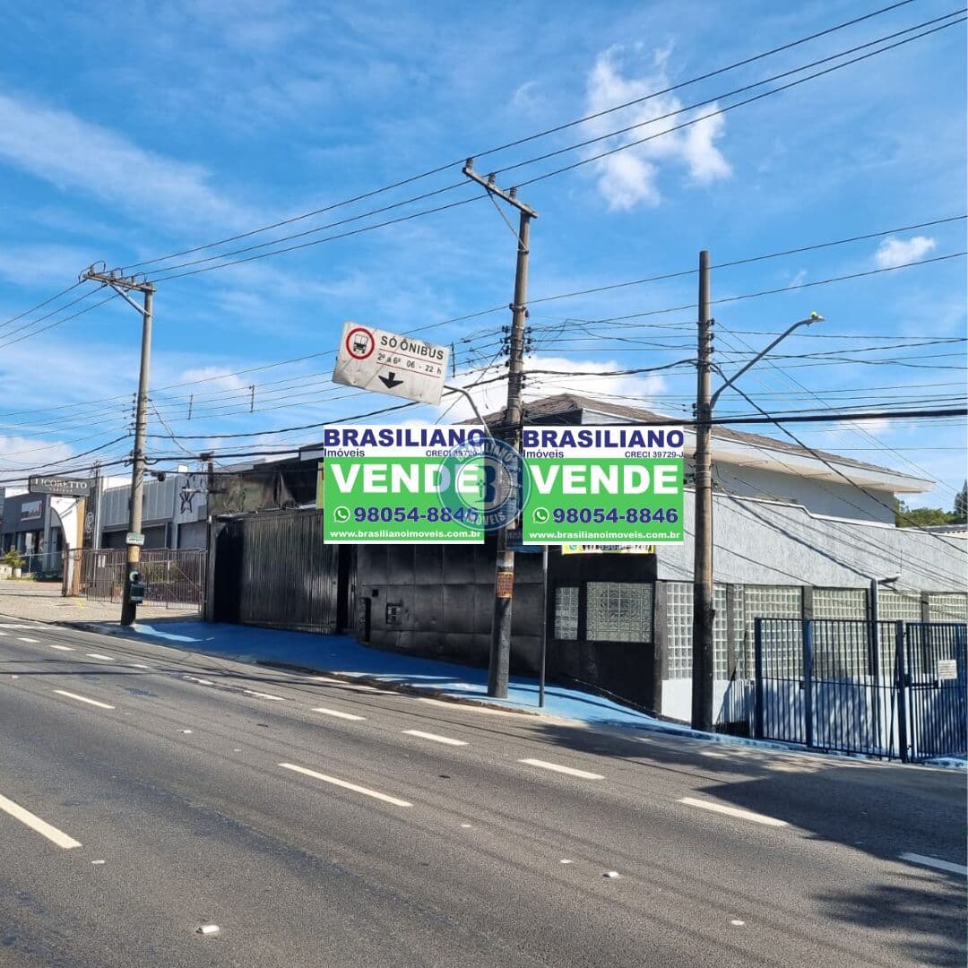 Prédio Comercial na avenida Whashington Luís
