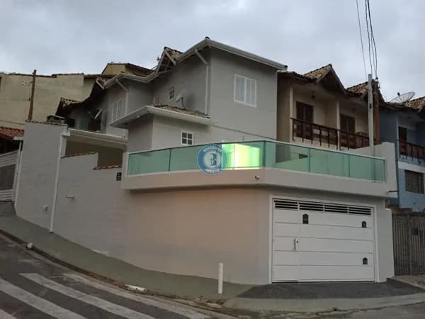 Casa no Jardim Maria Rosa - Taboão da Serra