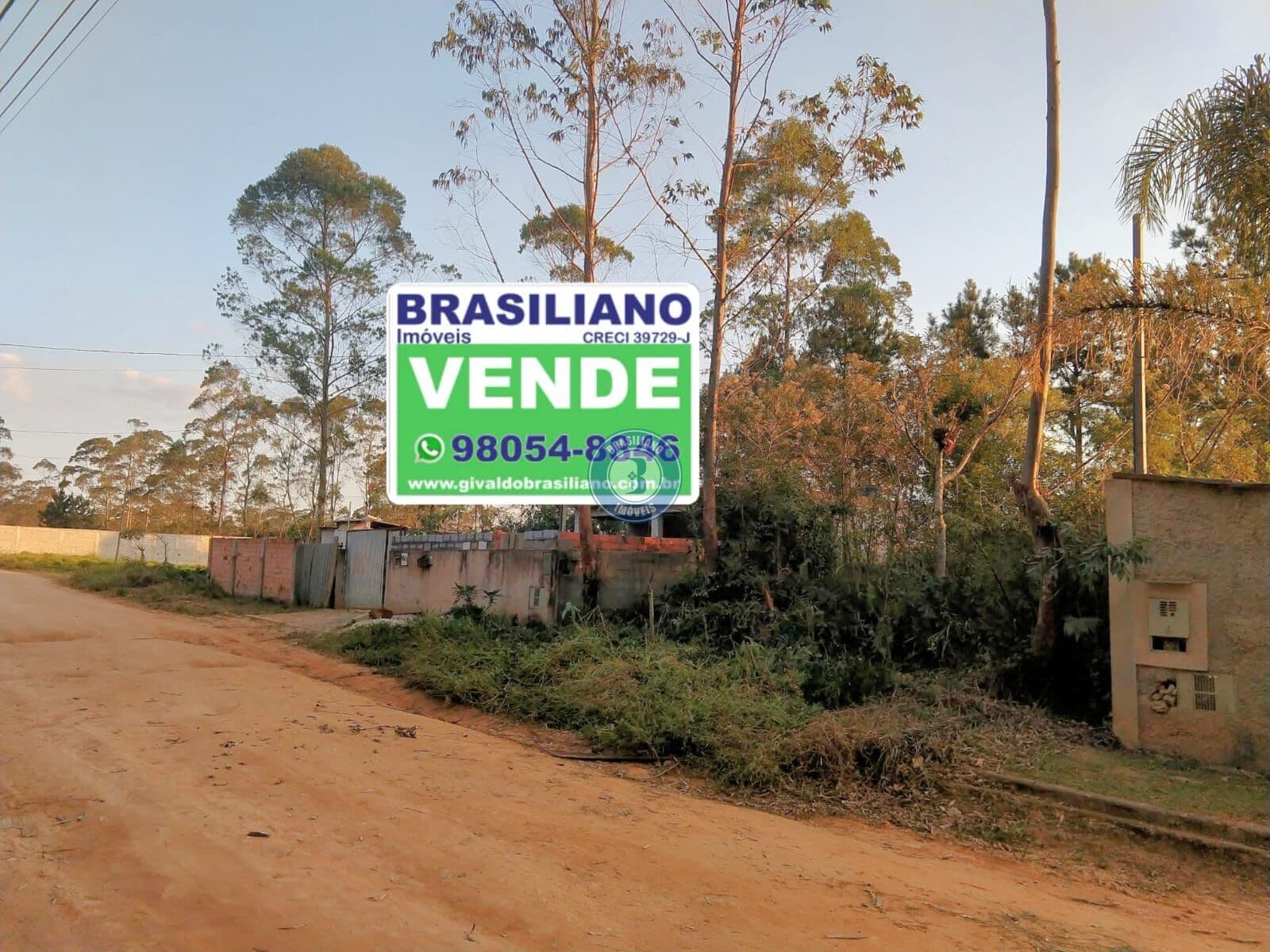 Terreno no Recantos das Vertentes - Embu - Guaçu - SP