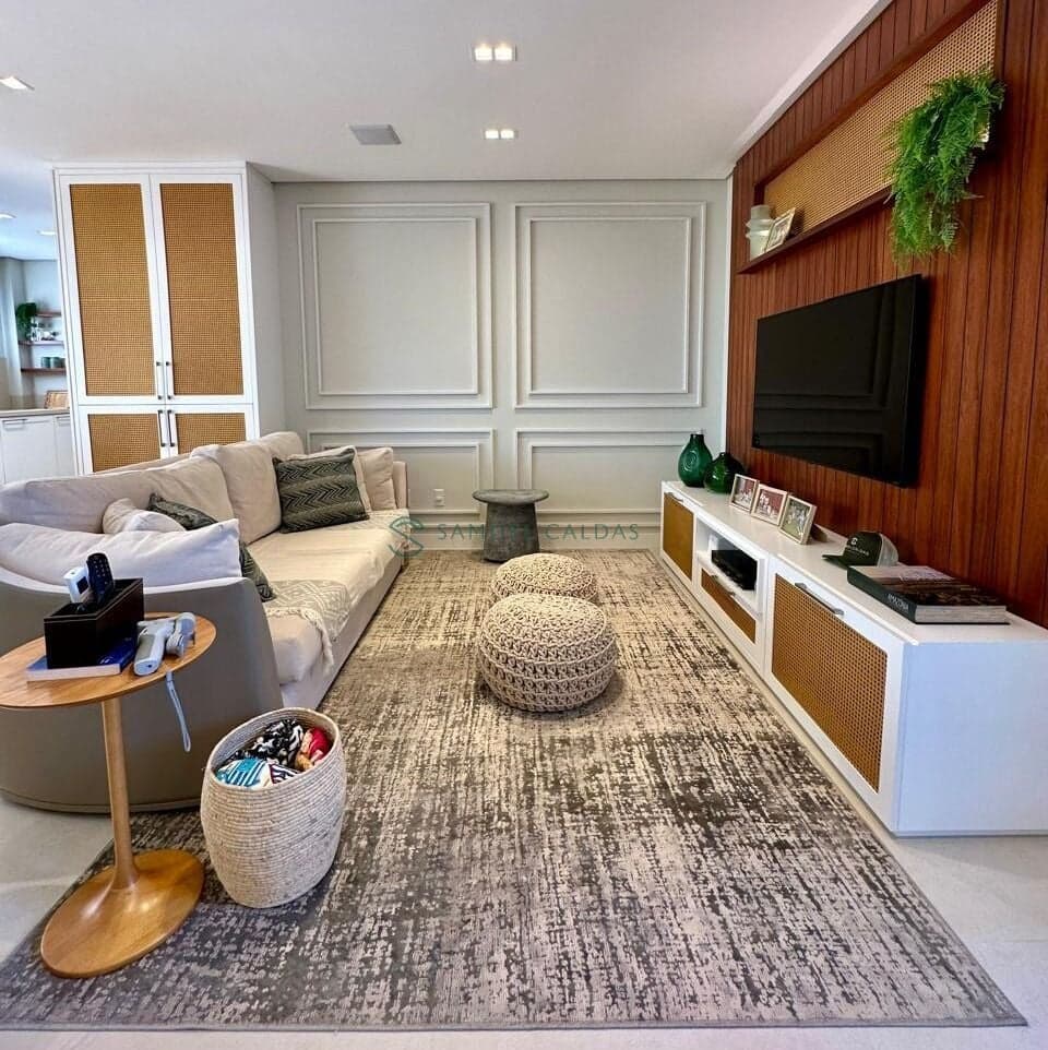 Apartamento próximo à Praça do Villa em Laguna/SC