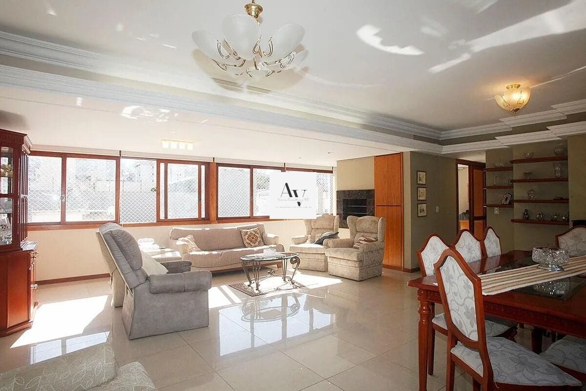 Apartamento em Porto Alegre - Petrópolis