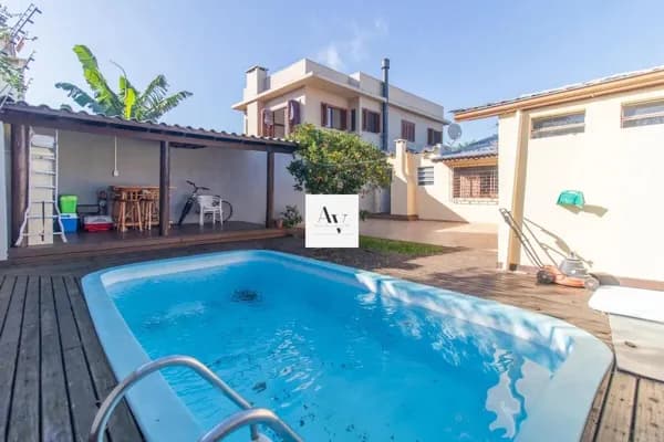 Casa em Porto Alegre - Nonoai