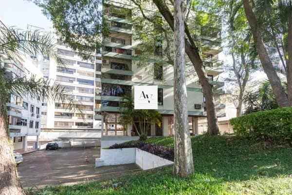 Apartamento em Porto Alegre - Higienópolis