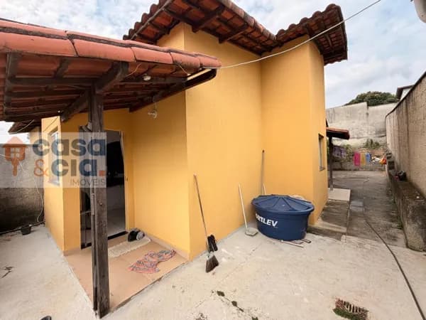 Casa em Esmeraldas - São Francisco de Assis