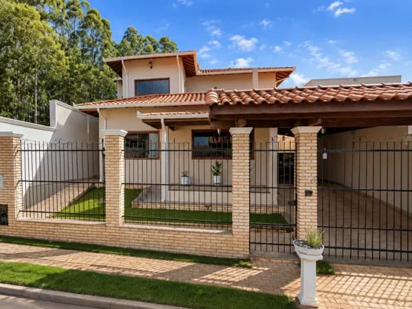 Casa em Arceburgo - Centro