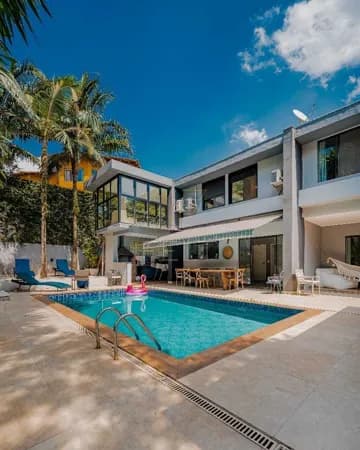 Casa Alto Padrão de 4 Dormts (3 suítes) à venda no Residencial Alphaville 10 em Santana de Parnaíba/SP