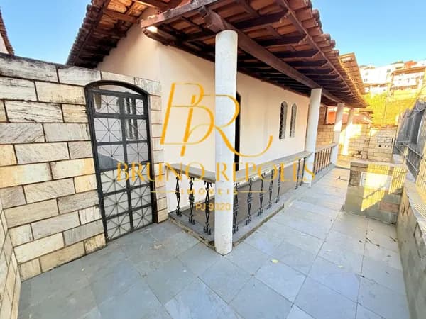 Casa em República, João Monlevade/MG