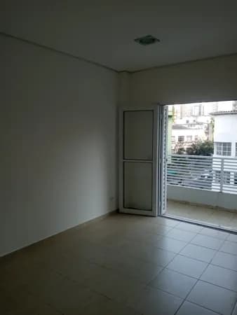 STUDIO COM SACADA PRIVATIVA | 25 m² | BELA VISTA