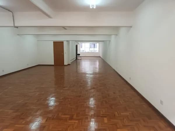 Edifício monousuário para venda em Centro, 574m² : QNGV2
