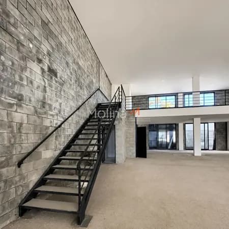 Salão Comercial no Centro de 230m²