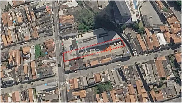 Salão Comercial no Centro de 260m² com terreno de 1.224m²