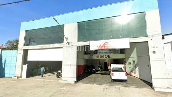 Galpão na Vila Bernadotti de 250m²