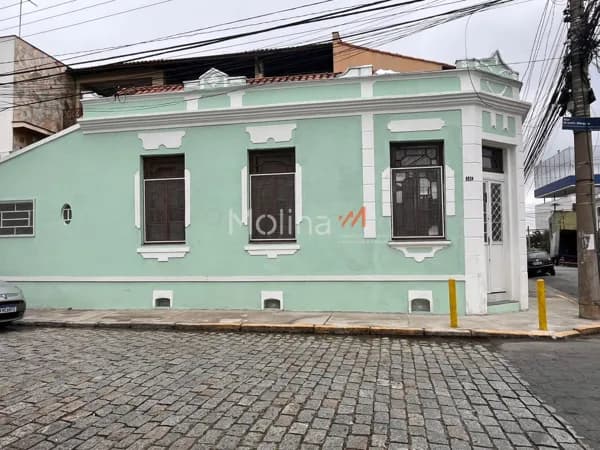 Casa/Salão Comercial no Centro de 59m²