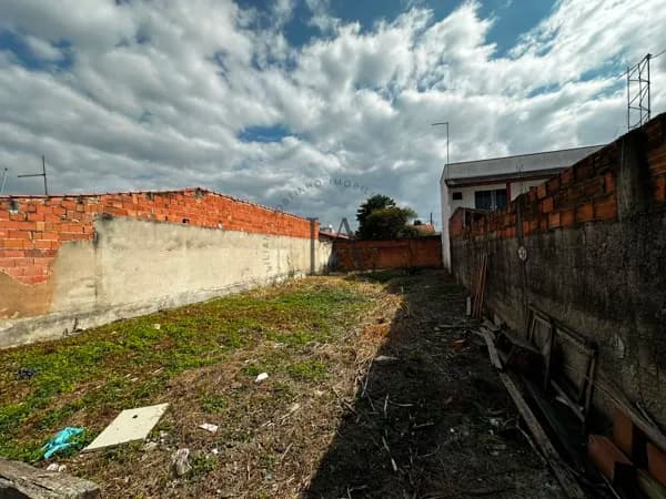 Lote/Terreno em Guaratinguetá - Jardim do Vale II