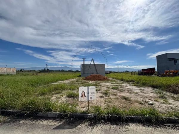 Terreno em Loteamento em Loteamento Villagio Itálian, Guaratinguetá/SP