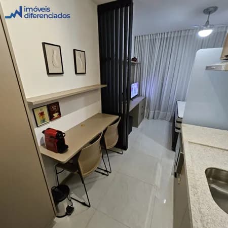 Studio mobiliado no Caminho das Árvores