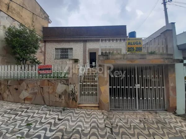 Casa de 02 dormitórios