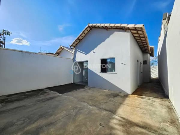 CASA À VENDA – INTERLAGOS