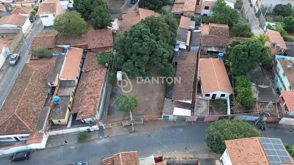 TERRENO À VENDA – ALTO SÃO JOÃO