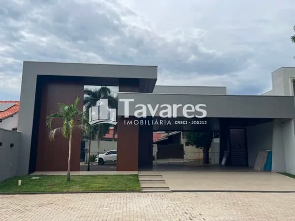 Casa em Umuarama - Parque Cidade Jardim