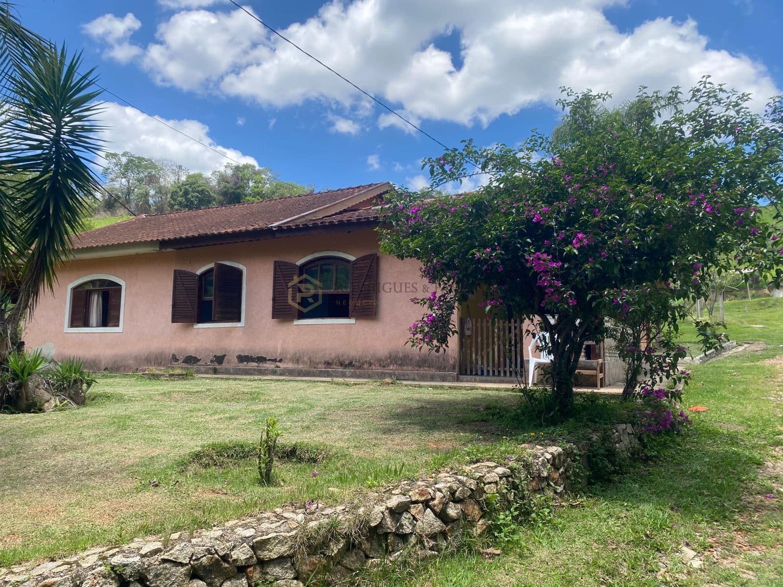 Sítio Atibaia/Sp 190.000,00 m2 Casa/Estabulo/galinheiro/casa caseiro/canil
