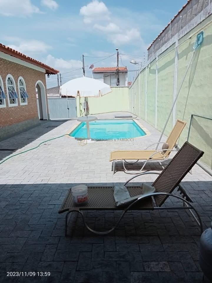 Casa em Atibaia - Jardim Imperial