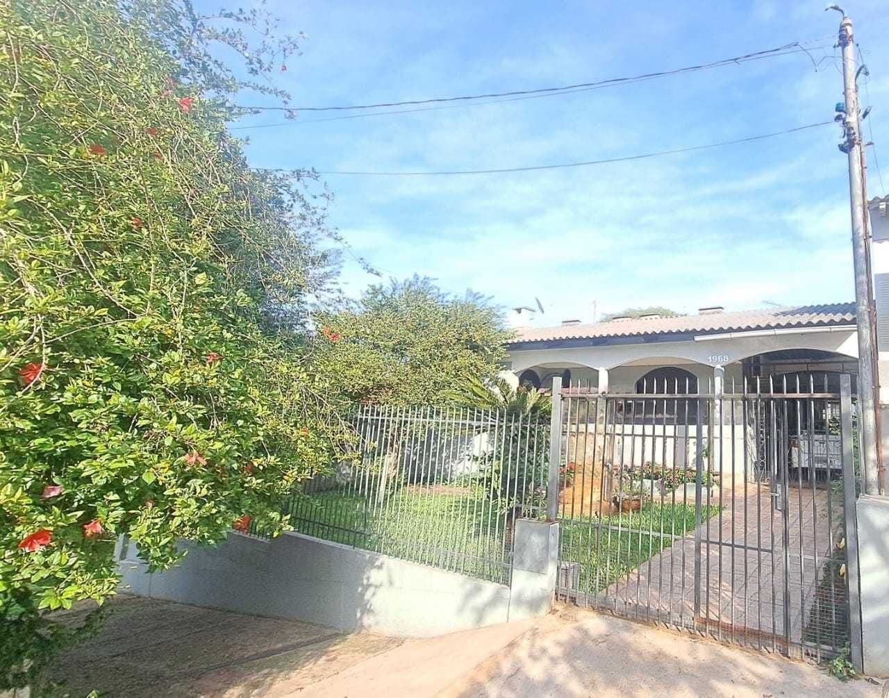 CASA 03 DORMITÓRIOS _ CENTRO SÃO LUIZ GONZAGA
