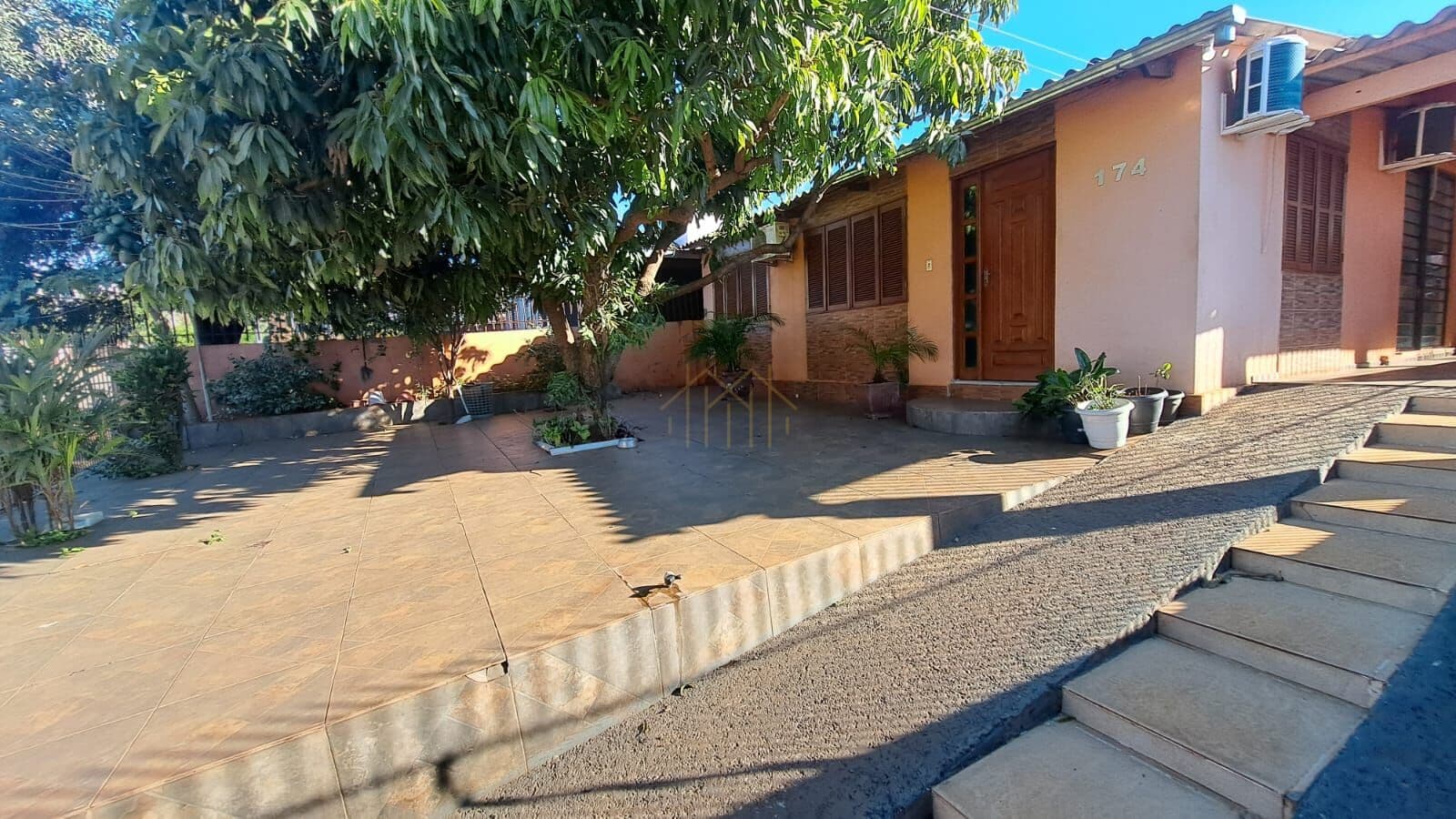 CASA 03 DORMITÓRIOS + KITNET – SÃO LUIZ GONZAGA/RS