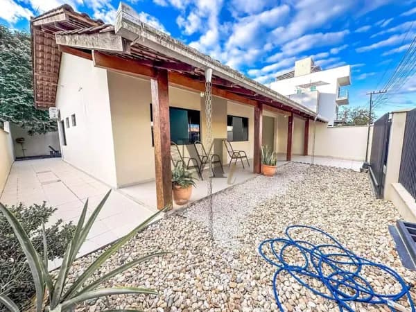 Casa no Itacolomi, Balneário Piçarras/SC