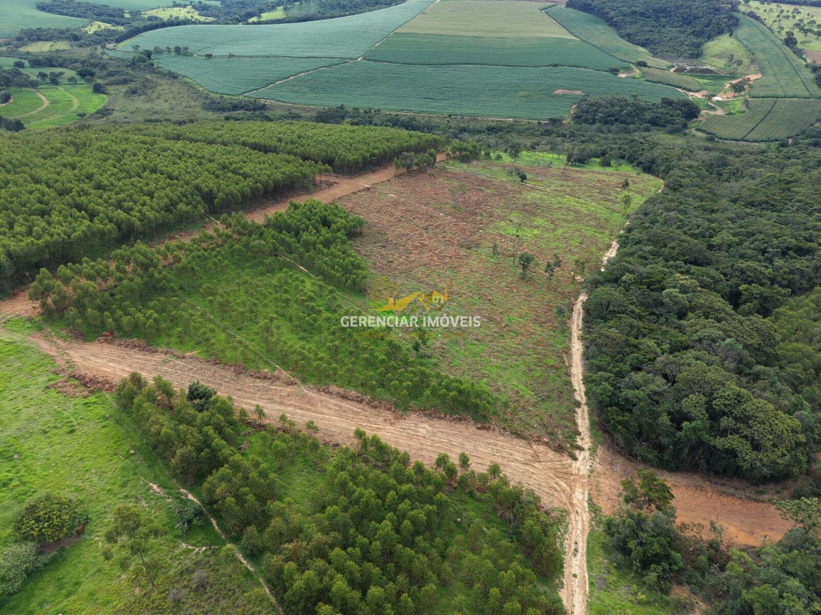 Terrenos 20.000m² a venda em Itaguara entrada 50mil e restante 36x !