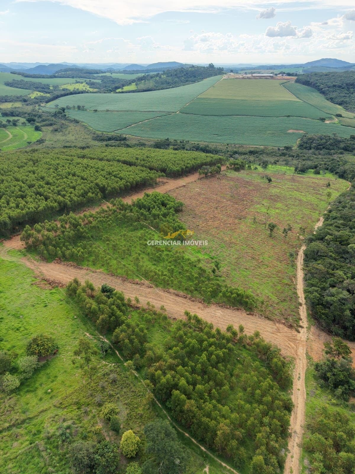 Terreno 4.400m² com ótima localização com financiamento próprio!