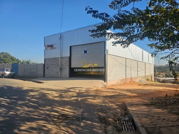 Galpão para Locação – Bairro Cruzeiro, Betim/MG